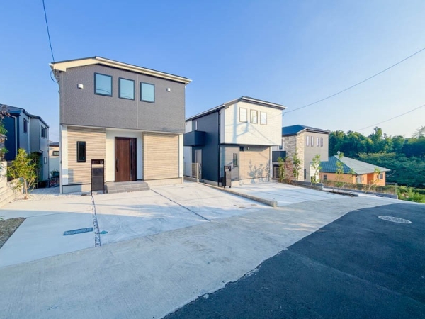 横浜市緑区西八朔町　新築一戸建て