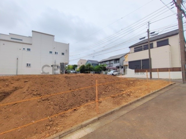 横浜市港北区下田町３丁目　新築一戸建て