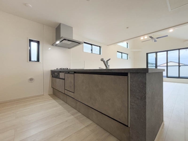 横浜市保土ケ谷区川島町　新築一戸建て