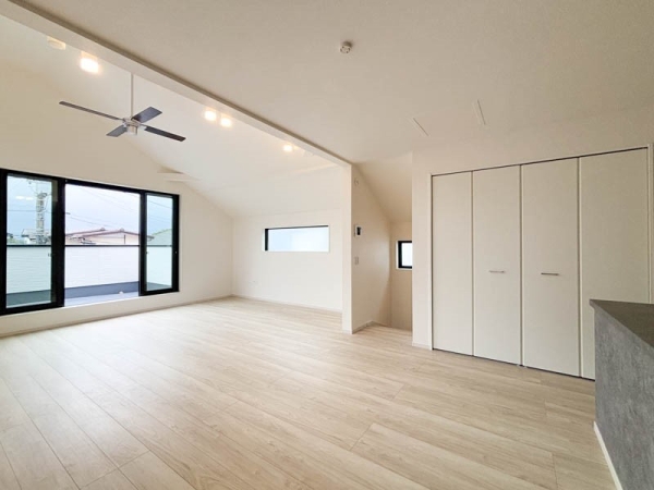 横浜市保土ケ谷区川島町　新築一戸建て