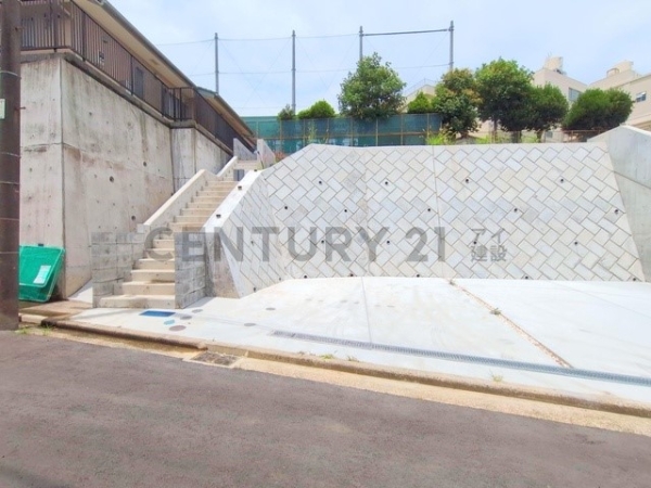 横浜市港南区芹が谷３丁目　新築一戸建て