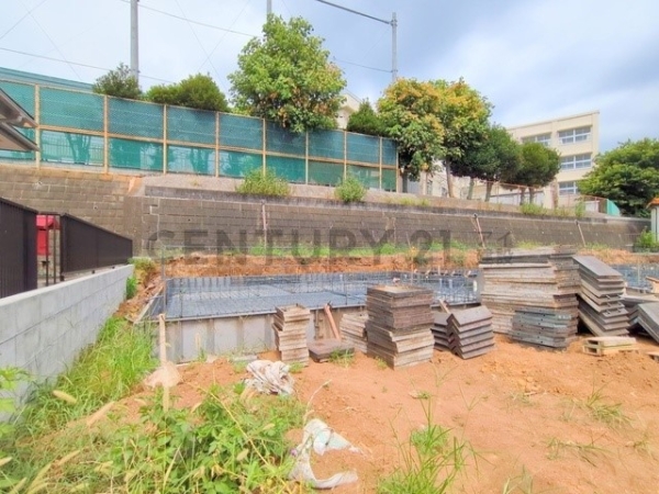 横浜市港南区芹が谷３丁目　新築一戸建て