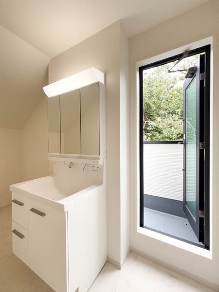 横浜市保土ケ谷区川島町　新築一戸建て