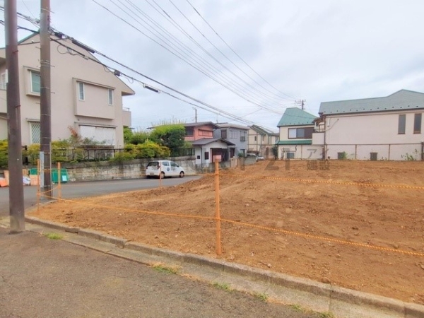 横浜市港北区下田町３丁目　新築一戸建て