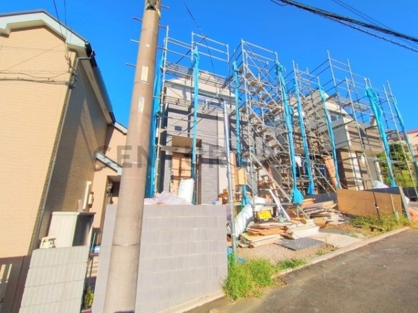横浜市磯子区森４丁目　新築一戸建て