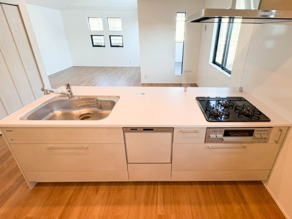 藤沢市善行１丁目　新築一戸建て