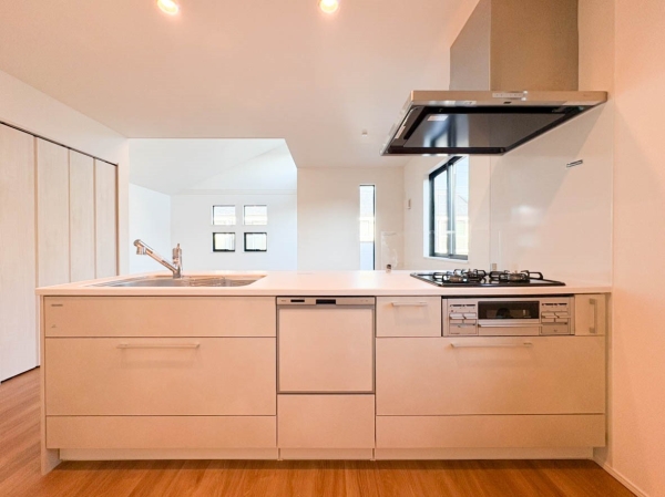 藤沢市善行１丁目　新築一戸建て