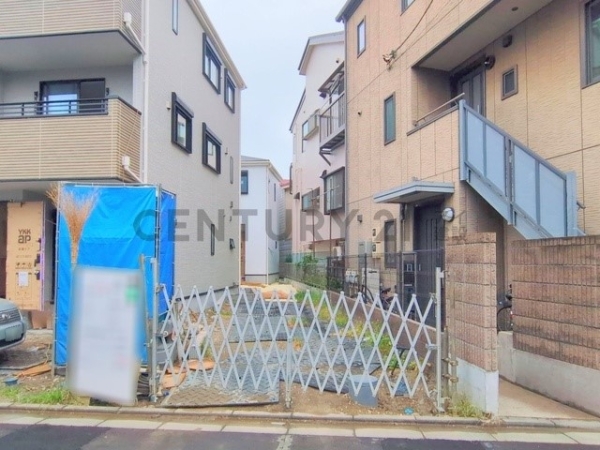 川崎市川崎区小田６丁目　新築一戸建て