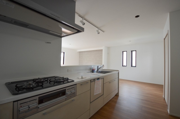 鎌倉市小袋谷２丁目　新築一戸建て