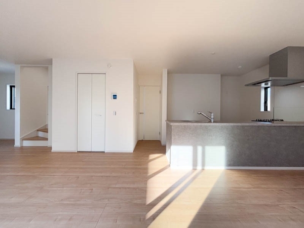 横浜市瀬谷区阿久和西２丁目　新築一戸建て