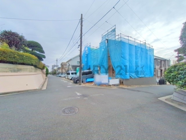 横浜市金沢区富岡西４丁目　新築一戸建て