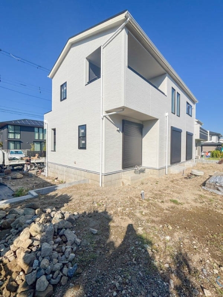 横浜市金沢区釜利谷西６丁目　新築一戸建て