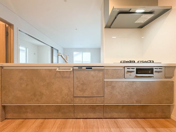 横浜市瀬谷区五貫目町　新築一戸建て