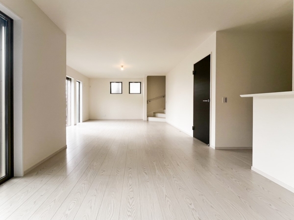 横浜市瀬谷区阿久和東３丁目　新築一戸建て