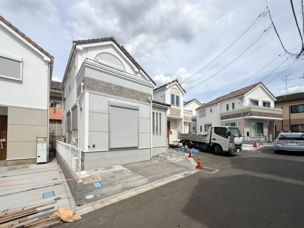大和市桜森２丁目　新築一戸建て
