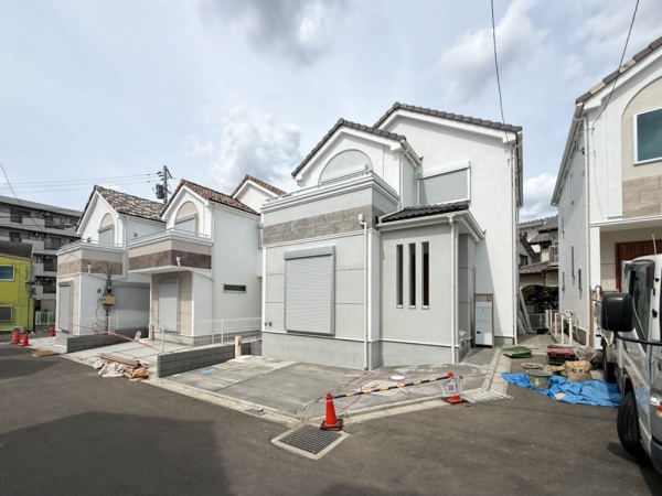 大和市桜森２丁目　新築一戸建て