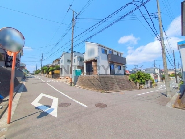 横浜市金沢区六浦３丁目　新築一戸建て