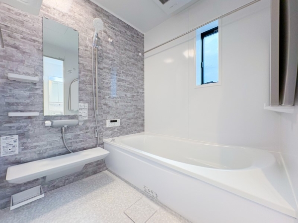 横浜市港南区日限山１丁目　新築一戸建て