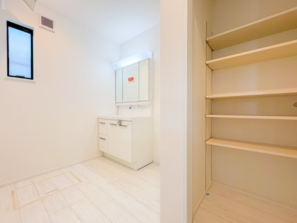 横浜市港南区日限山１丁目　新築一戸建て