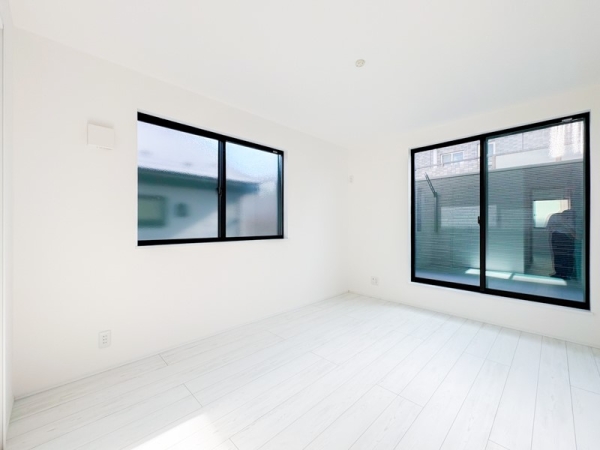 横浜市港南区日限山１丁目　新築一戸建て