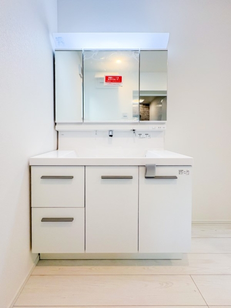 横浜市港南区日限山１丁目　新築一戸建て