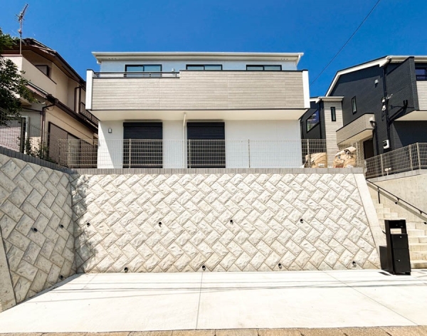 横浜市保土ケ谷区上菅田町　新築一戸建て