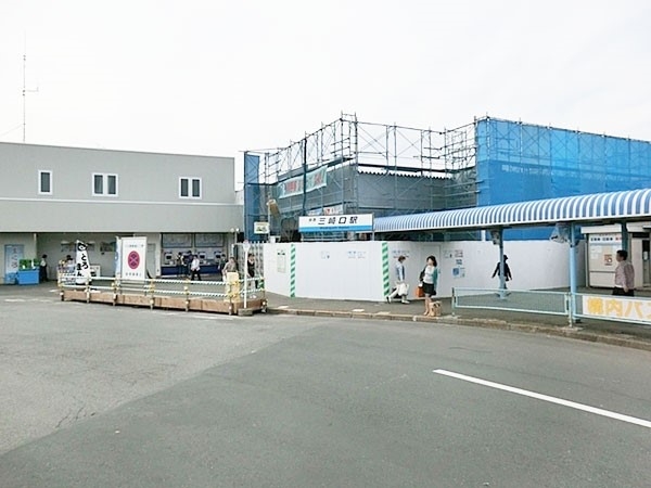 シーボニアマンションA棟(京浜急行電鉄久里浜線「三崎口」駅)