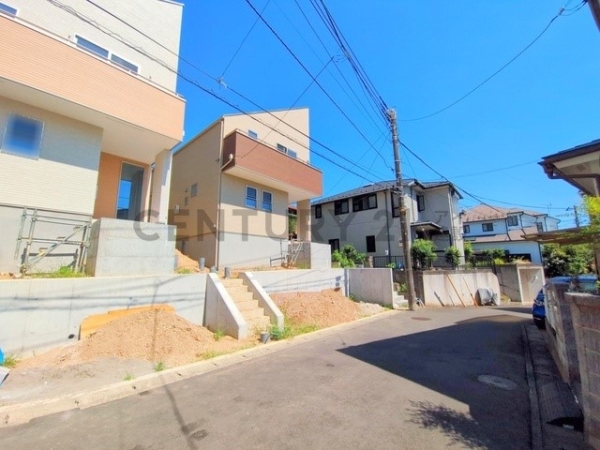 横浜市港南区東永谷３丁目　新築一戸建て