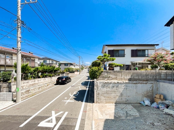 横浜市旭区白根６丁目　新築一戸建て