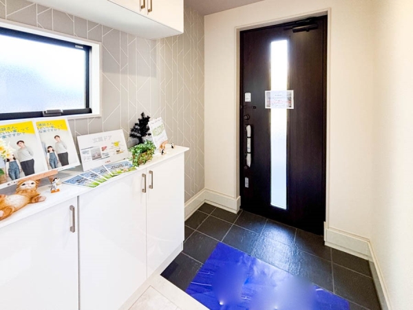 横浜市旭区中白根１丁目　新築一戸建て