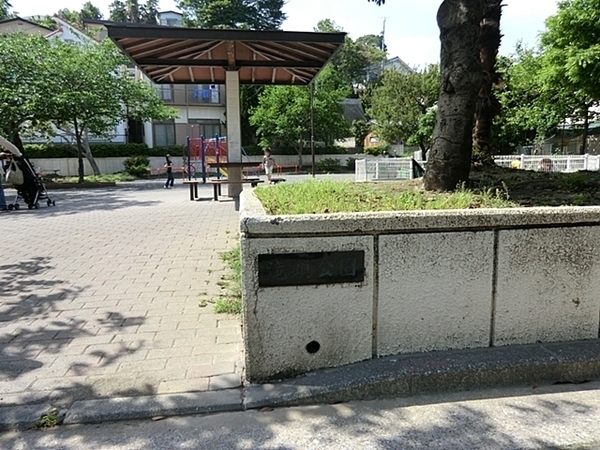 横浜市磯子区滝頭1丁目の中古一戸建て(滝頭公園)