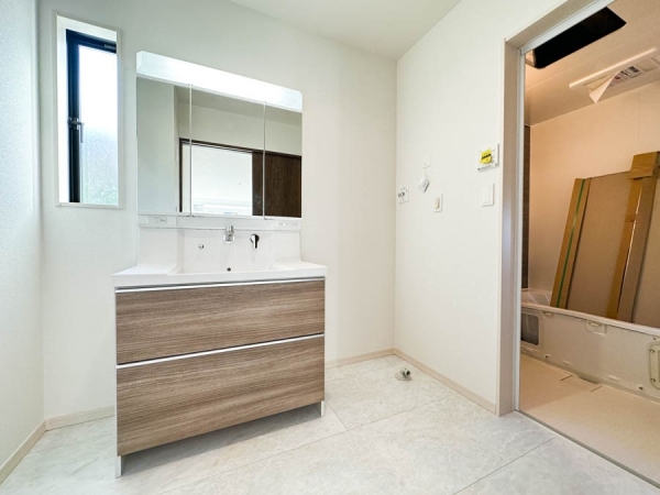 横浜市港南区下永谷５丁目　新築一戸建て