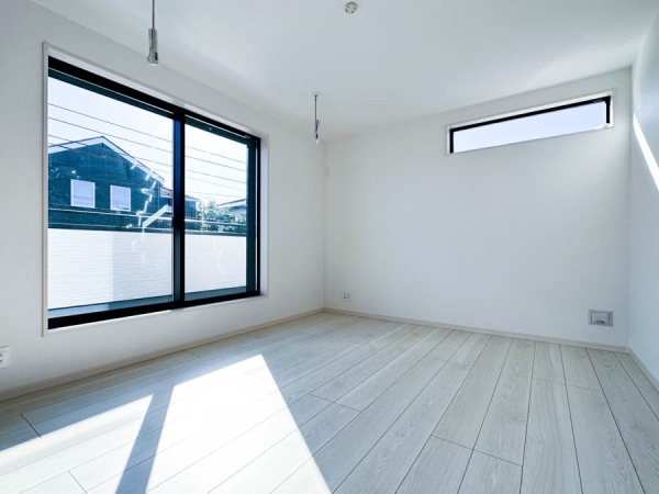 横浜市港南区下永谷５丁目　新築一戸建て