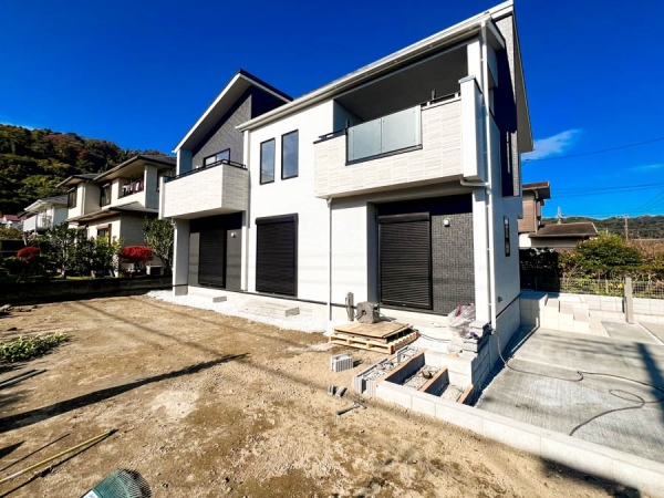 横浜市金沢区釜利谷西５丁目　新築一戸建て