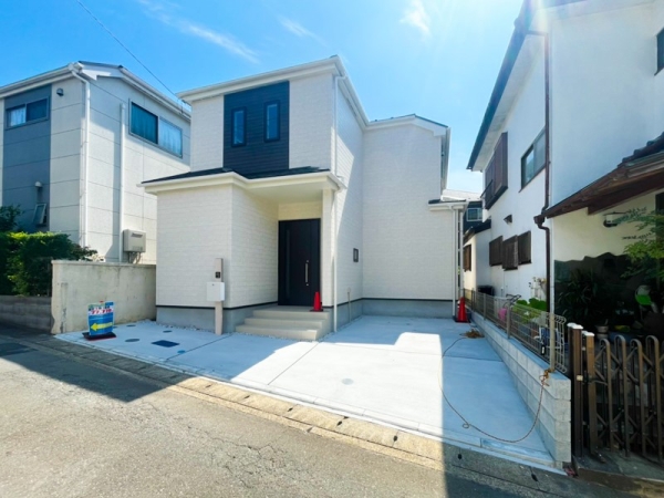 横浜市戸塚区汲沢町　新築一戸建て
