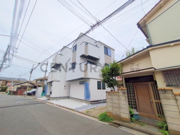 横浜市鶴見区岸谷２丁目　新築一戸建て