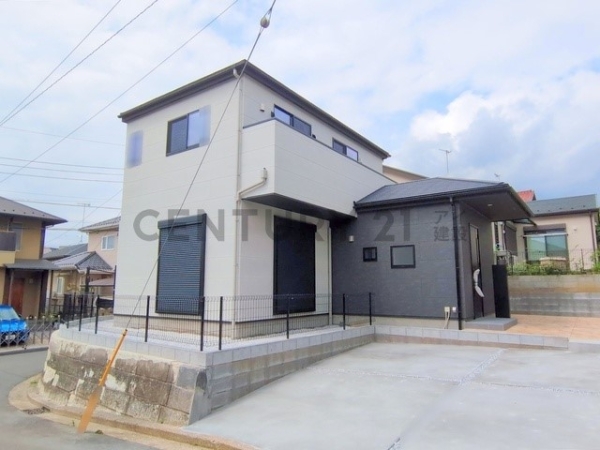 横浜市戸塚区汲沢町　新築一戸建て
