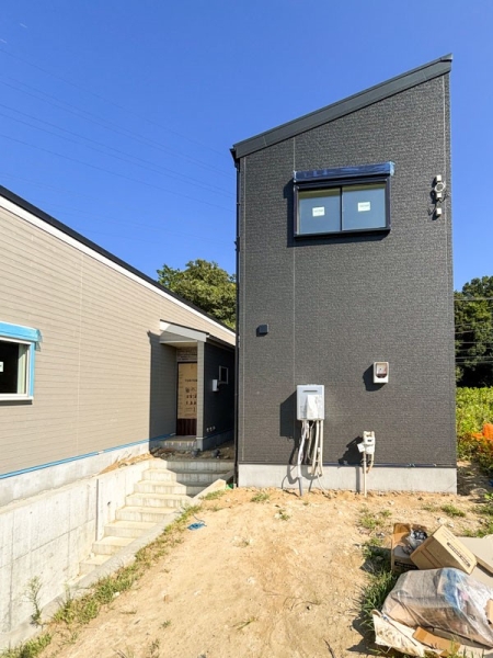 横浜市港北区鳥山町　新築一戸建て