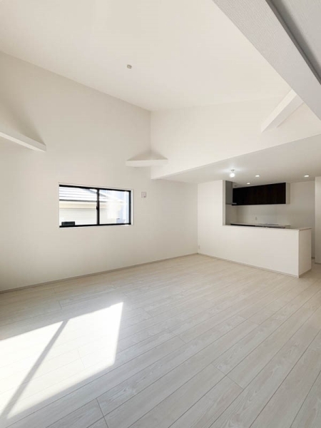 逗子市山の根２丁目　新築一戸建て