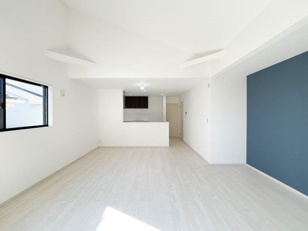 逗子市山の根２丁目　新築一戸建て