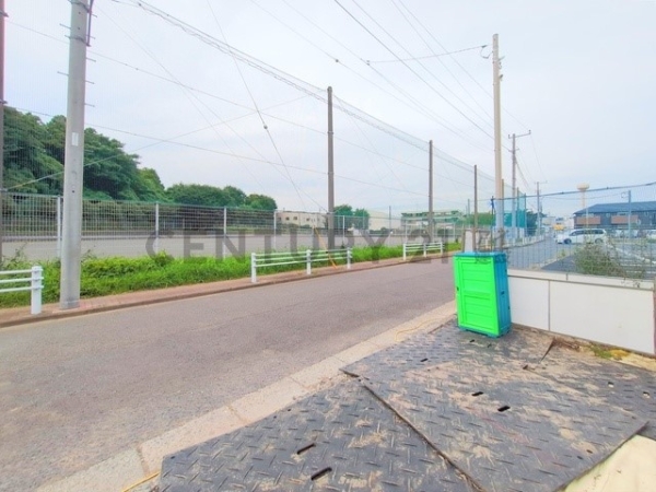 横浜市戸塚区小雀町　新築一戸建て