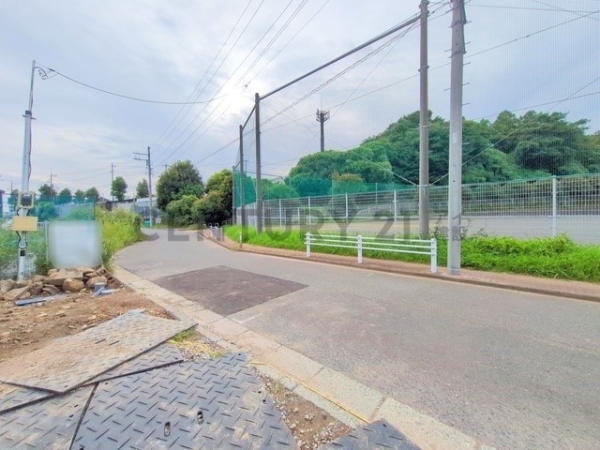 横浜市戸塚区小雀町　新築一戸建て