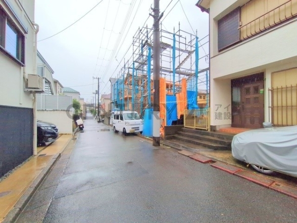 横浜市港南区笹下３丁目　新築一戸建て
