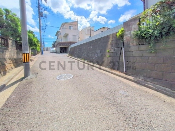 横浜市港南区芹が谷３丁目　新築一戸建て