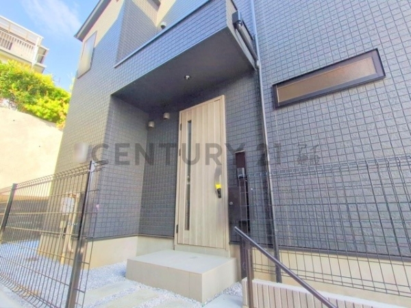 横浜市港北区篠原東２丁目　新築一戸建て