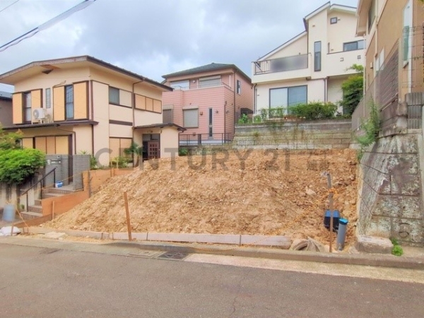横浜市都筑区川和町　新築一戸建て