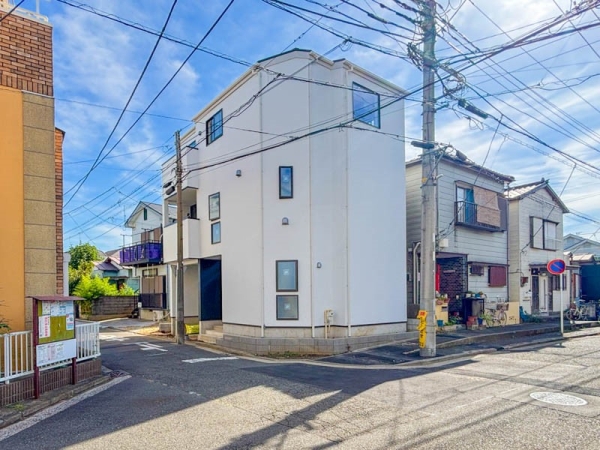 横浜市港北区綱島東５丁目　新築一戸建て