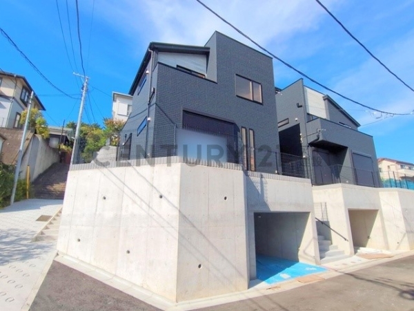横浜市港北区篠原東２丁目　新築一戸建て