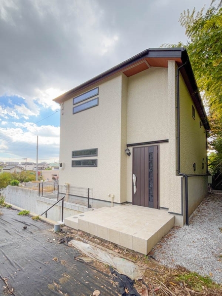 横浜市青葉区奈良町　新築一戸建て