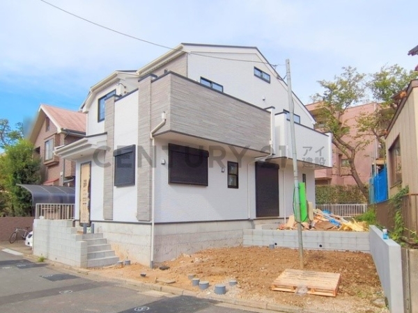 横浜市青葉区市ケ尾町　新築一戸建て
